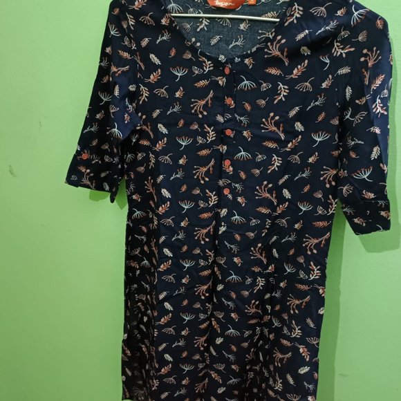 Max, Avaasa, Pantaloons, Levis, Lee - Picture 9 of 16